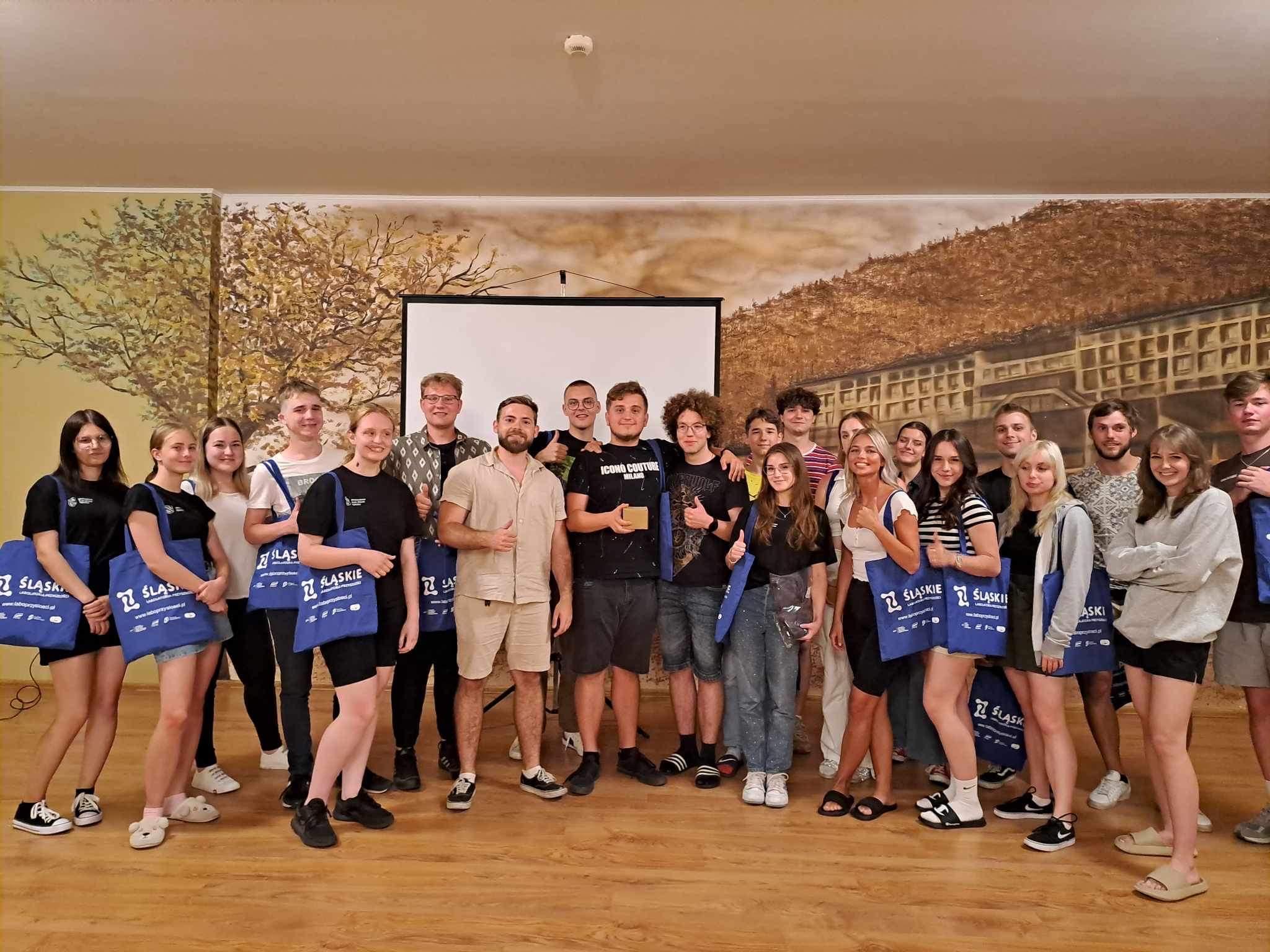 Young people present the results of their work during workshops and project sessions.